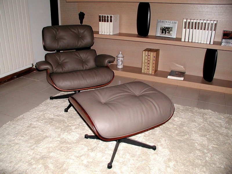 059 LOUNGE CHAIR  RAY ET CHARLES EAMES (1).JPG